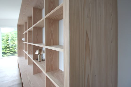 Plassbygd trapp og interiør